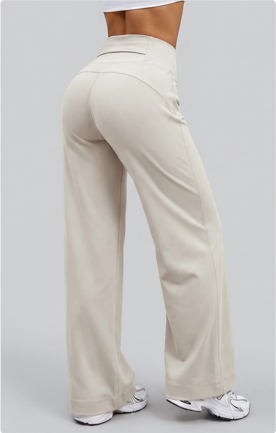 Relaxed Wide-Leg Pants